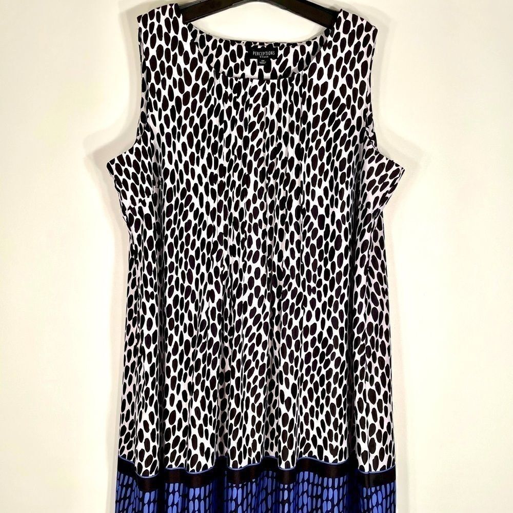 BLACK & WHITE PERCEPTIONS WOMAN SLEEVELESS DRESS 3X